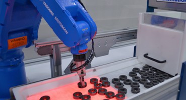 PS Yaskawa Motoman_MH5_ Machine Vision Applicatie Yaskawa Motoman MH5 Machine Vision Applicatie vision pick en place