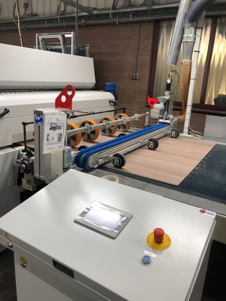 IA Lessenaar Aandrijving hoogteverstelling servo IA Lessenaar Aandrijving hoogteverstelling servo